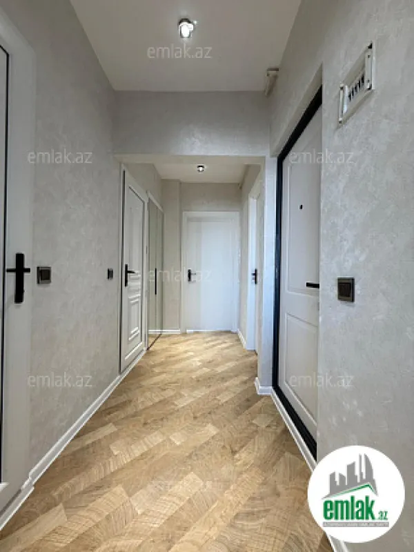 Satılır 2 otaqlı köhnə tikili 65 m²