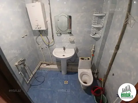 Satılır 1 otaqlı köhnə tikili 35 m²