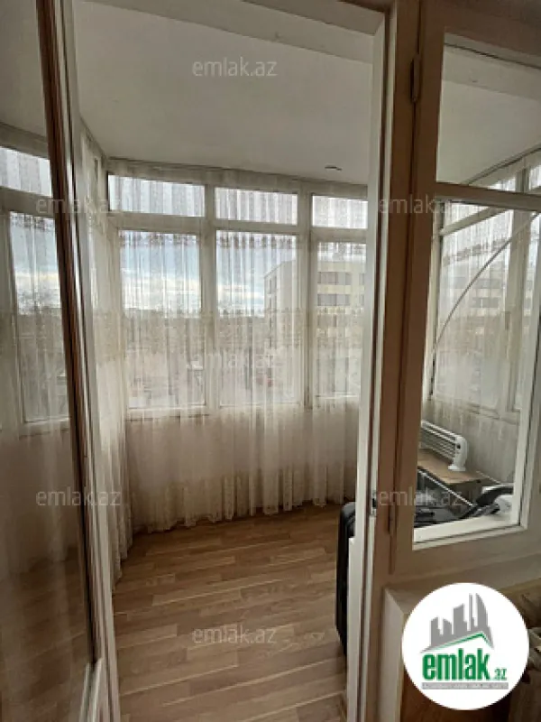Satılır 1 otaqlı köhnə tikili 40 m²