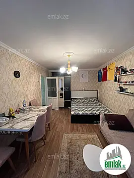 Satılır 1 otaqlı köhnə tikili 40 m²