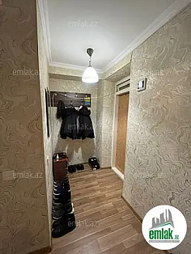 Satılır 1 otaqlı köhnə tikili 40 m²