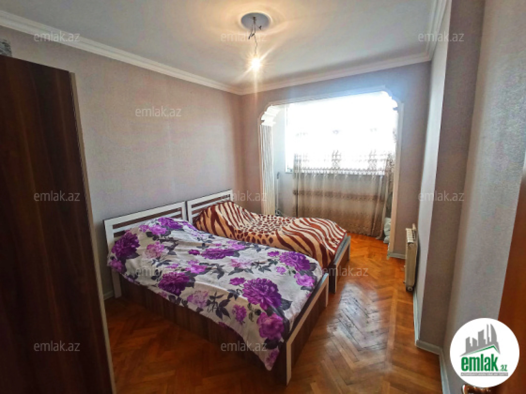 Satılır 3 otaqlı köhnə tikili 80 m²