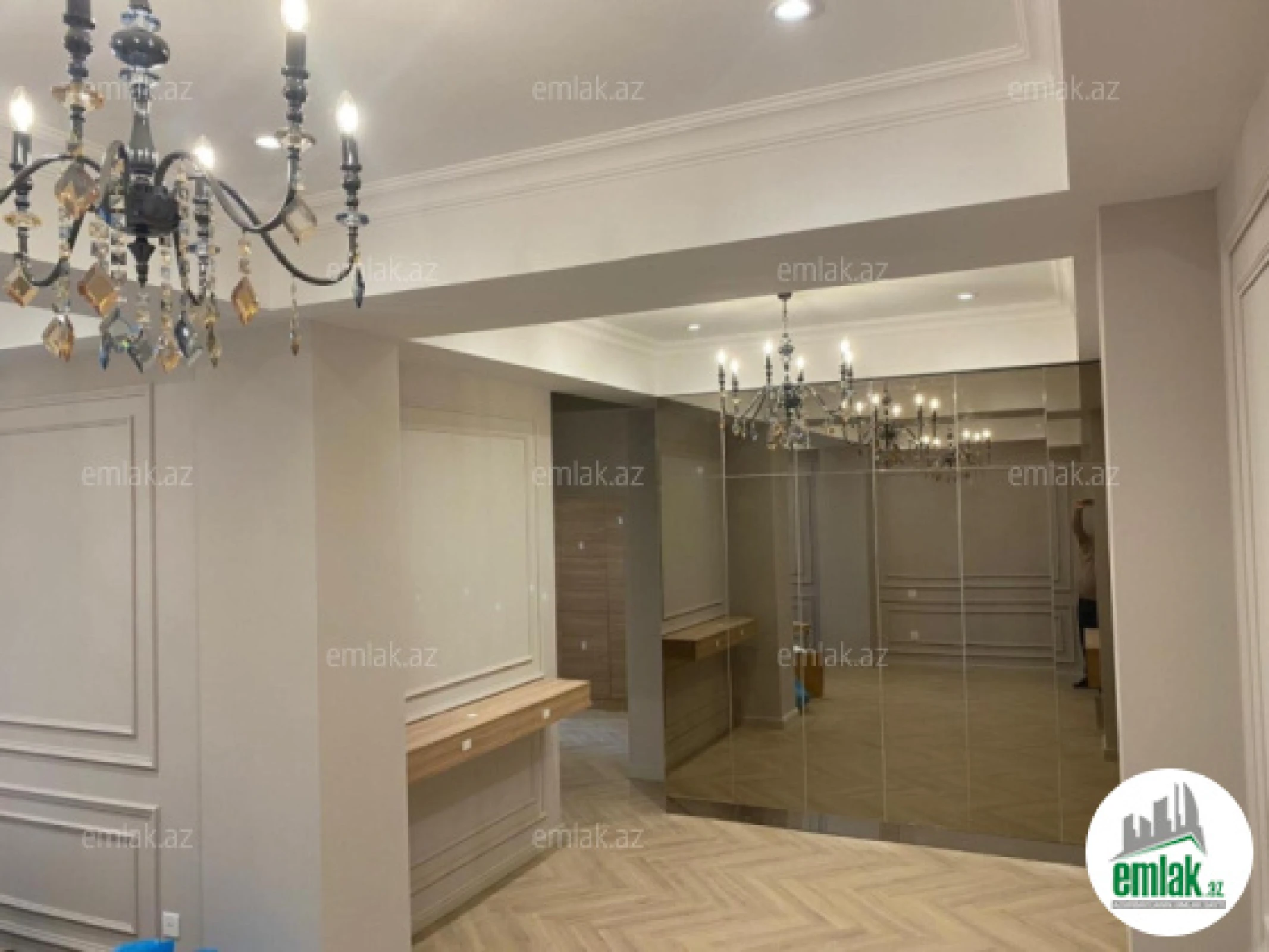 Satılır 3 otaqlı yeni tikili 103 m²