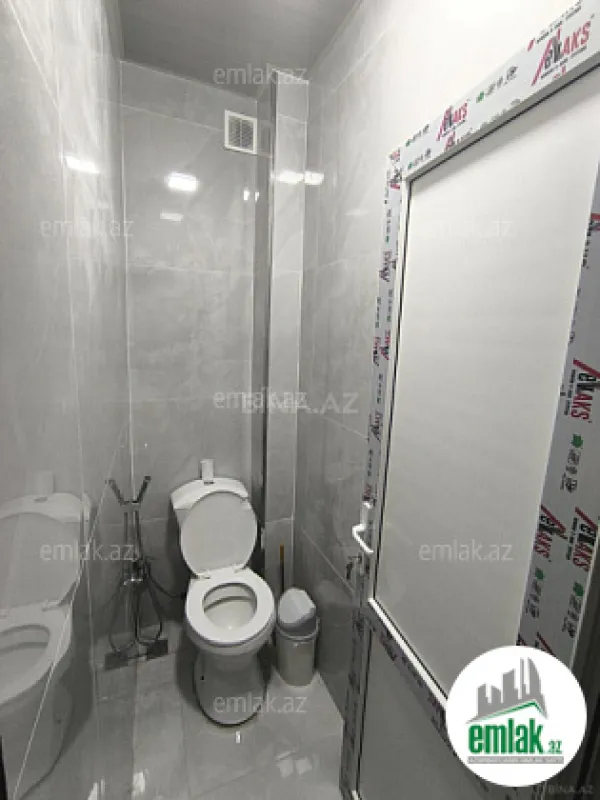Satılır 3 otaqlı köhnə tikili 75 m²