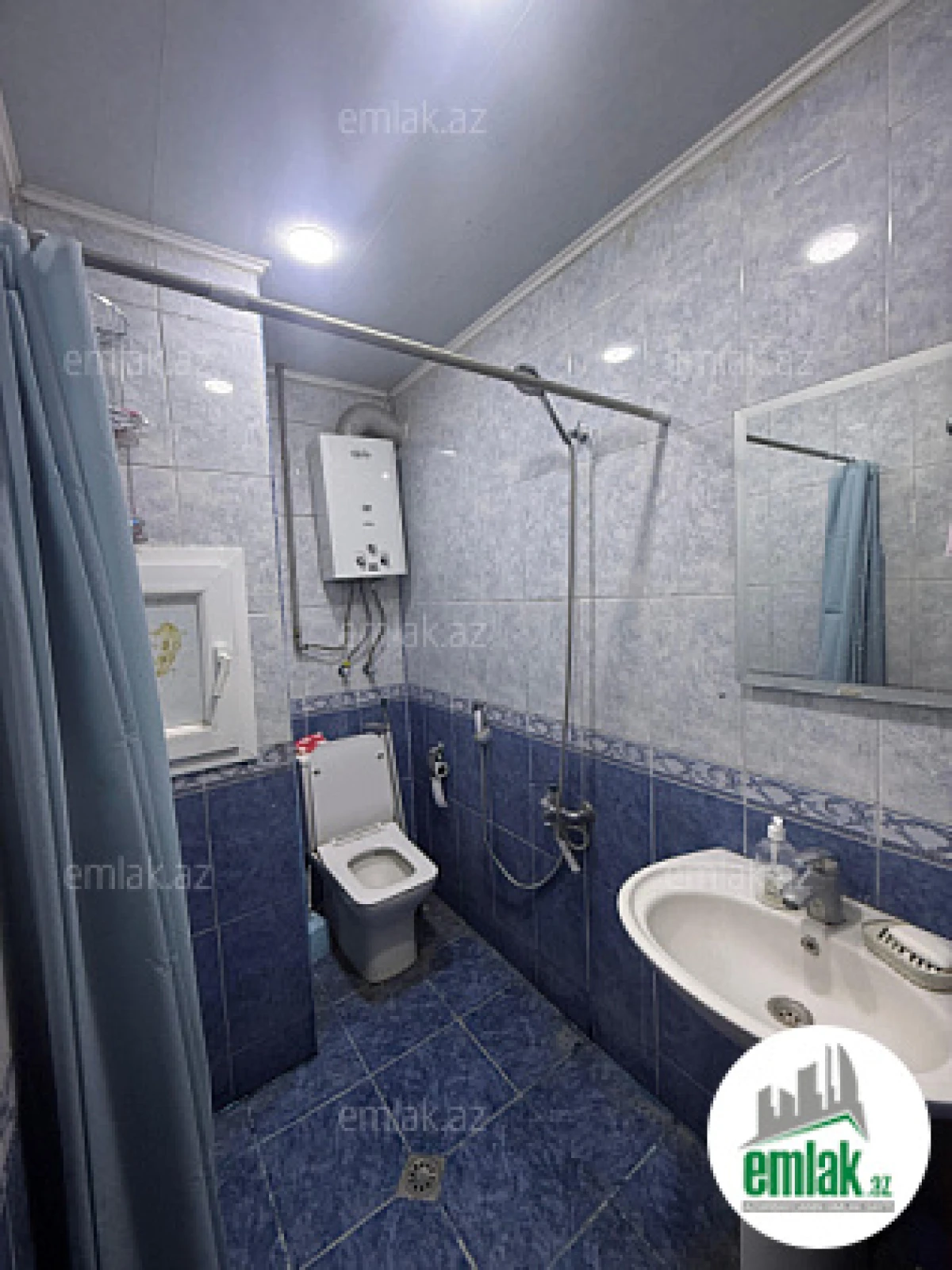 Satılır 2 otaqlı köhnə tikili 50 m²