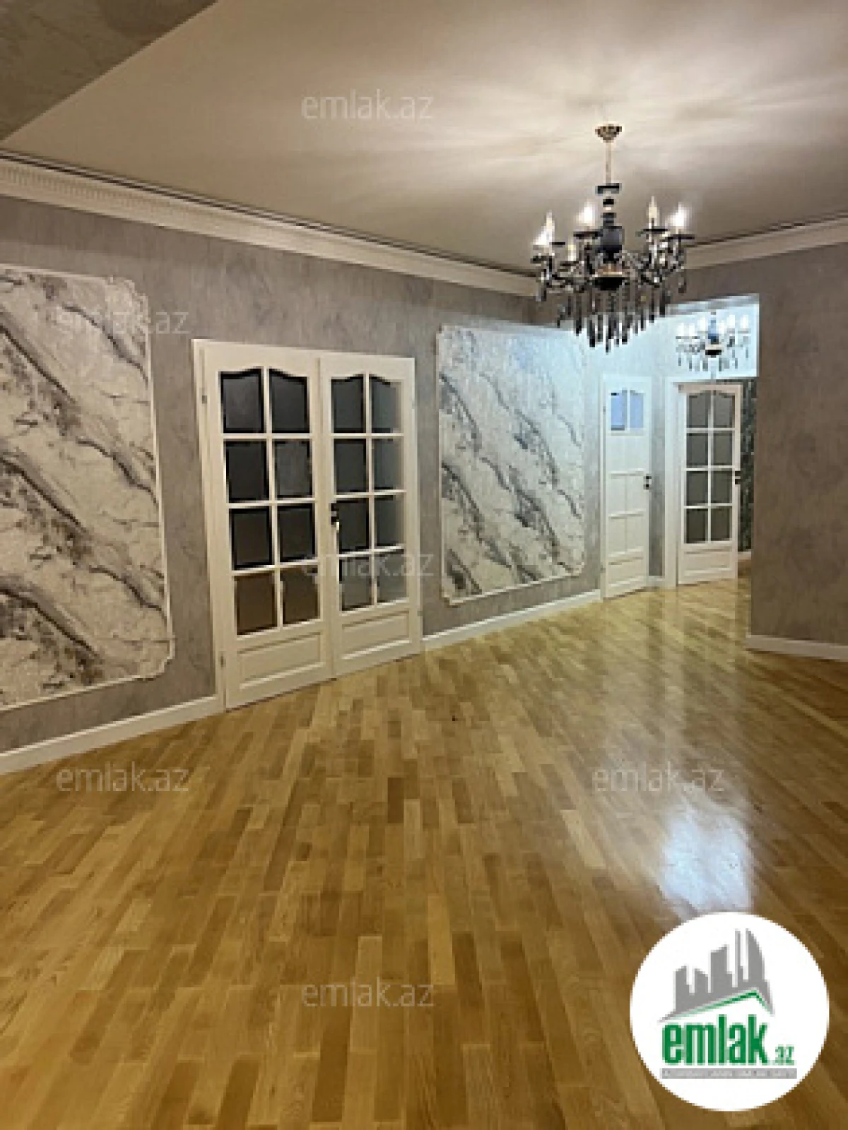 Satılır 3 otaqlı yeni tikili 150 m²