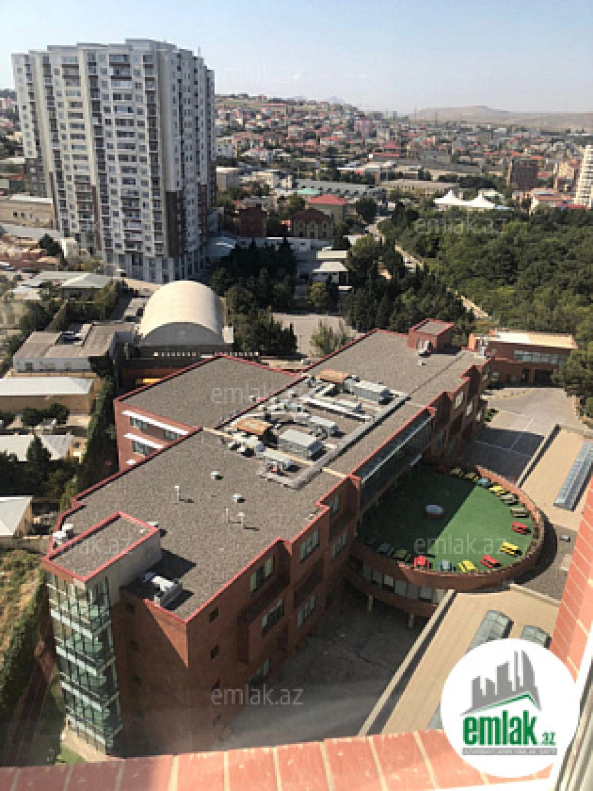 Satılır 3 otaqlı yeni tikili 150 m²