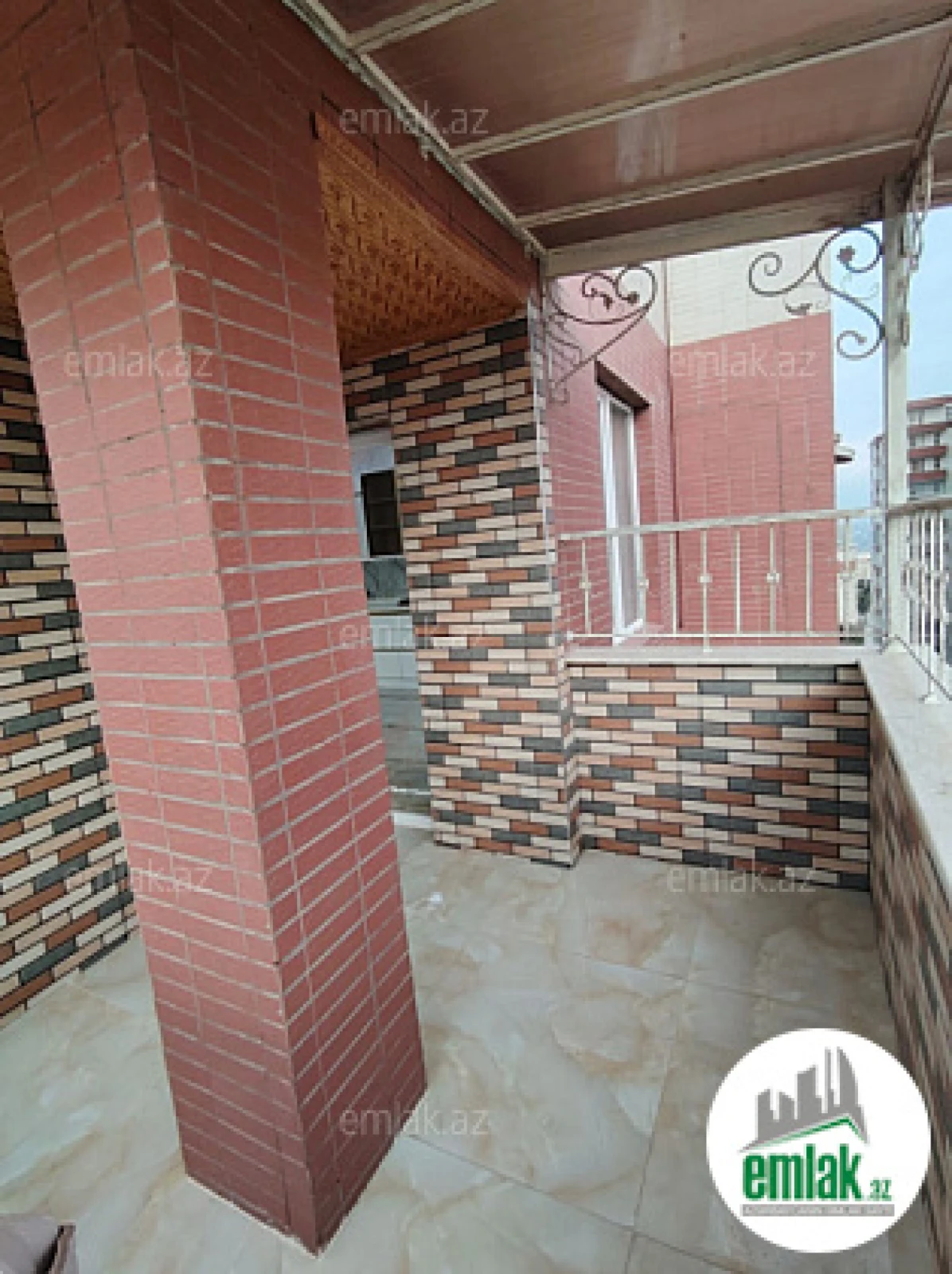 Satılır 3 otaqlı yeni tikili 150 m²