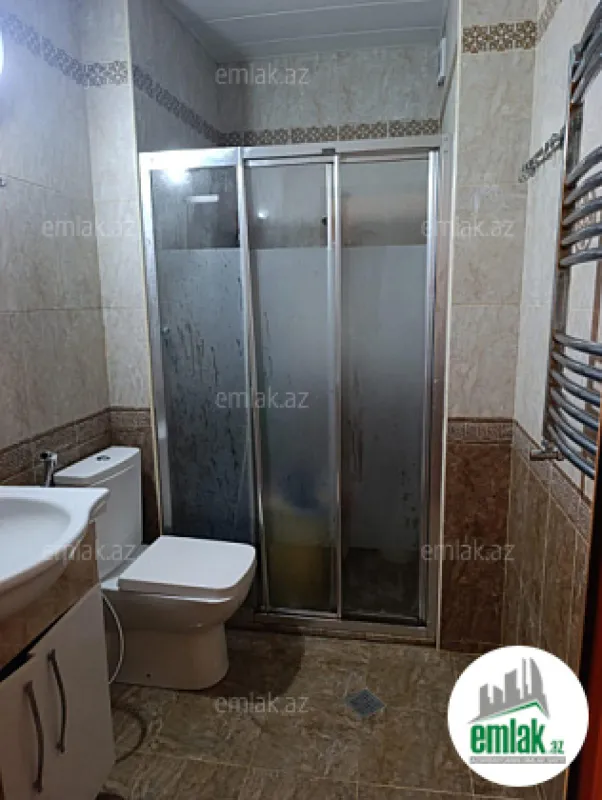 Satılır 3 otaqlı yeni tikili 100 m²