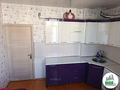 Satılır 3 otaqlı yeni tikili 100 m²