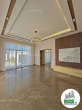 Satılır 5 otaqlı mənzil 220 m²