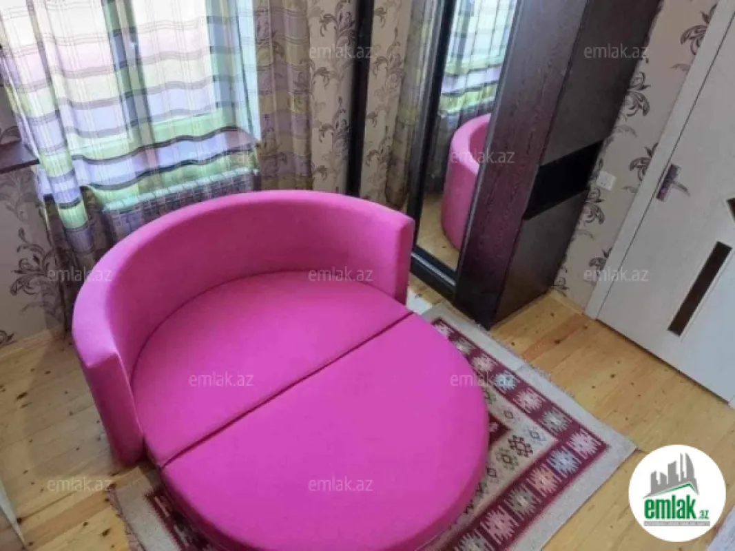 Satılır 4 otaqlı həyət evi 100 m²