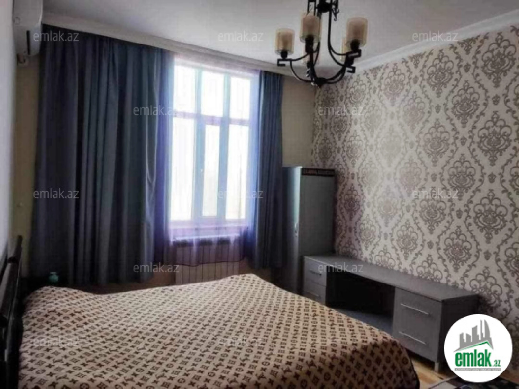 Satılır 4 otaqlı həyət evi 100 m²