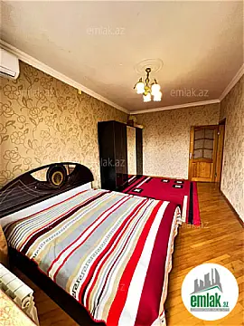 Satılır 3 otaqlı köhnə tikili 80 m²