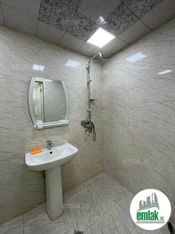 Satılır 2 otaqlı yeni tikili 75 m²