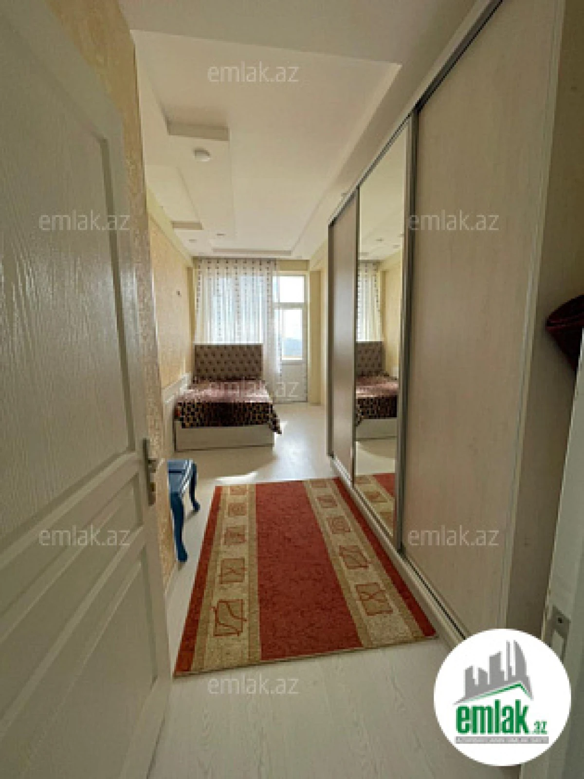 Satılır 2 otaqlı yeni tikili 75 m²