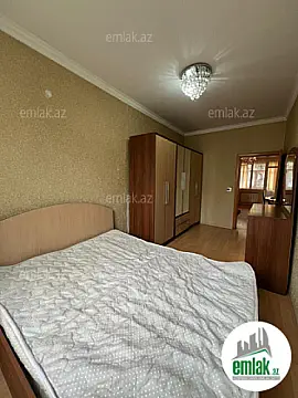 Satılır 3 otaqlı köhnə tikili 50 m²