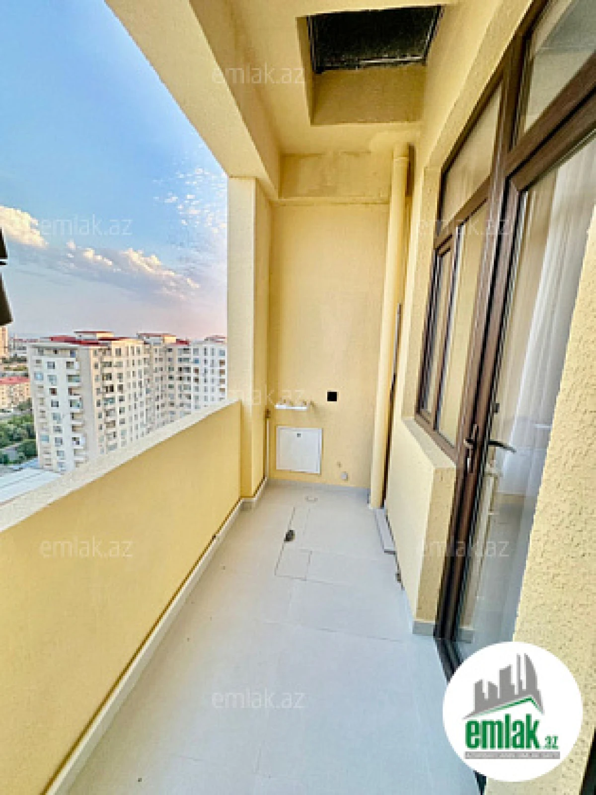 Satılır 2 otaqlı yeni tikili 55 m²