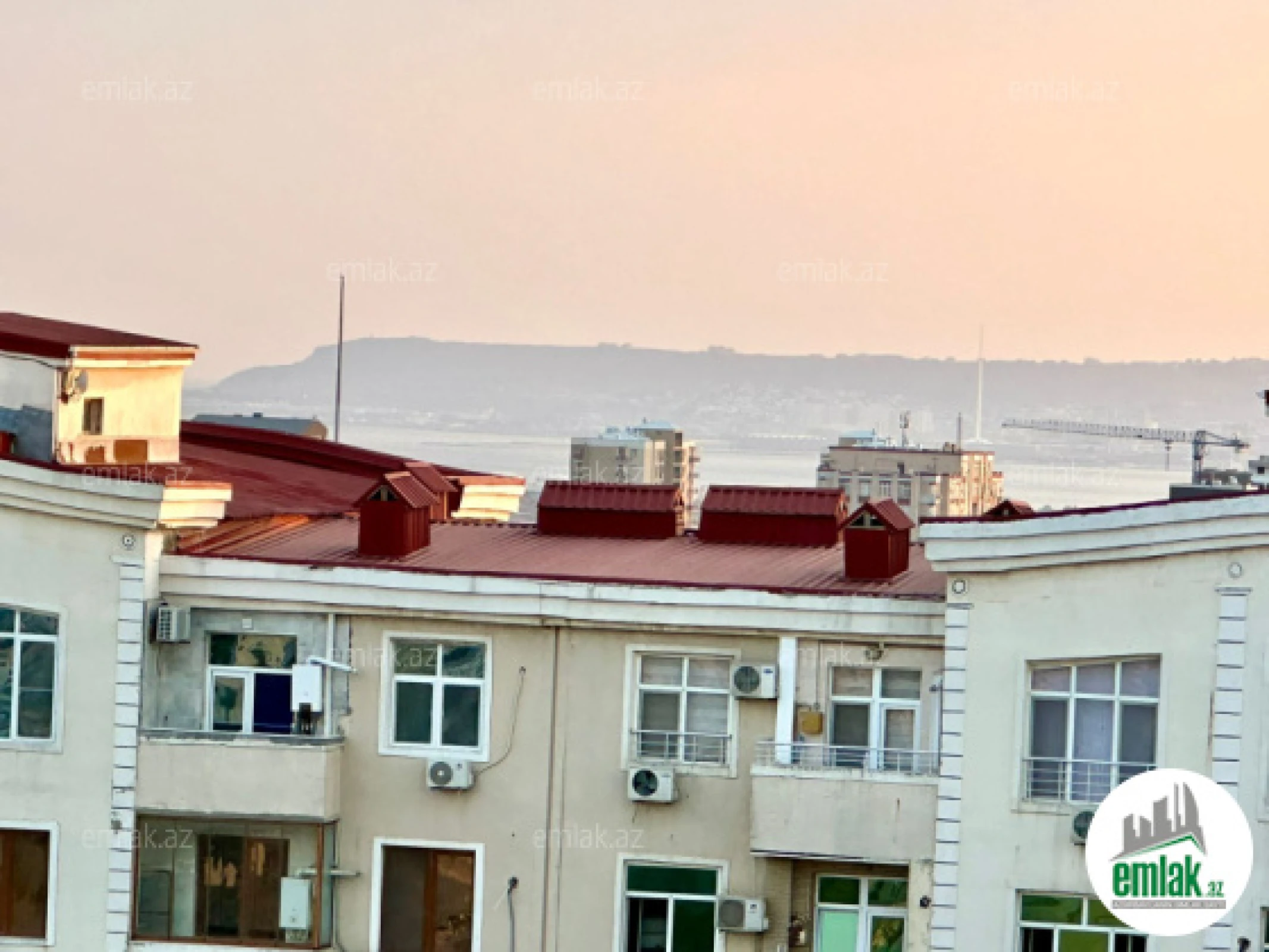 Satılır 2 otaqlı yeni tikili 55 m²