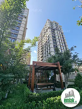 Satılır 5 otaqlı yeni tikili 215 m²