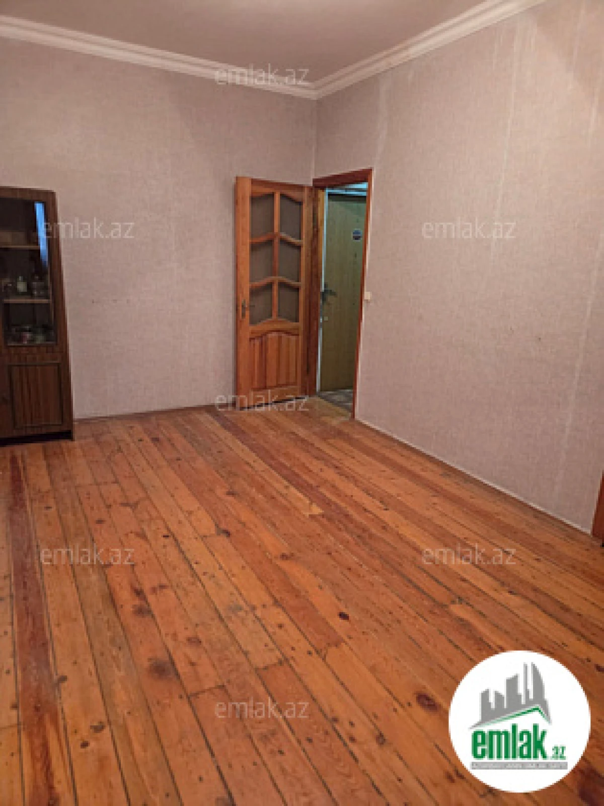 Satılır 2 otaqlı köhnə tikili 40 m²