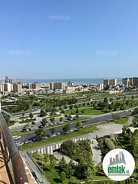 Satılır 4 otaqlı yeni tikili 160 m²