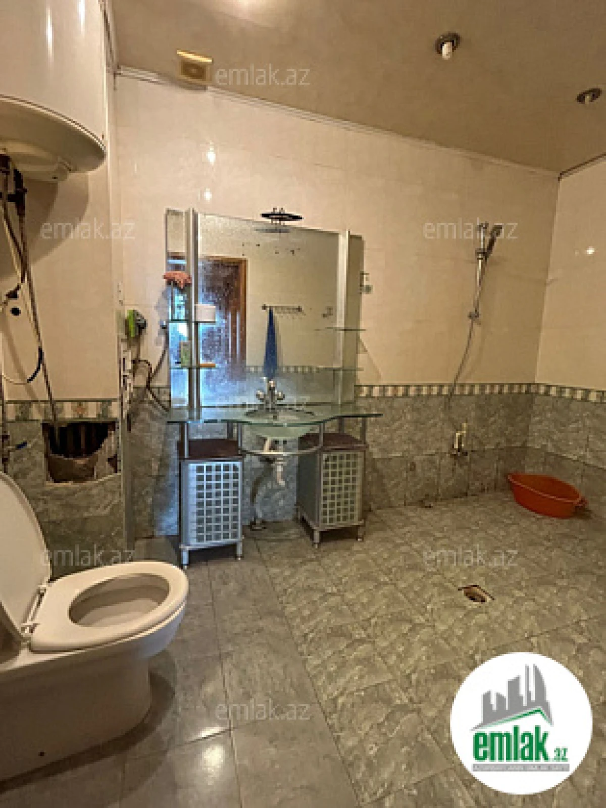 Satılır 4 otaqlı yeni tikili 160 m²