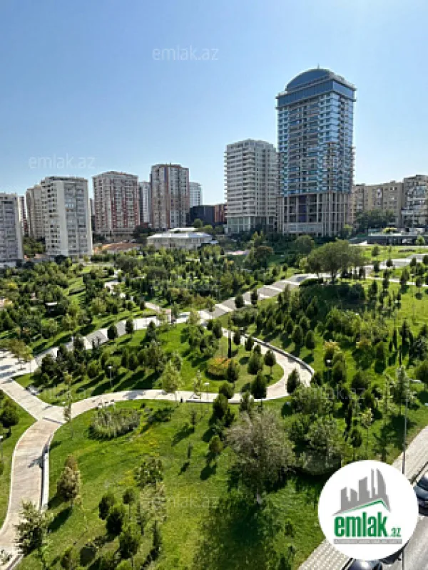 Satılır 4 otaqlı yeni tikili 160 m²