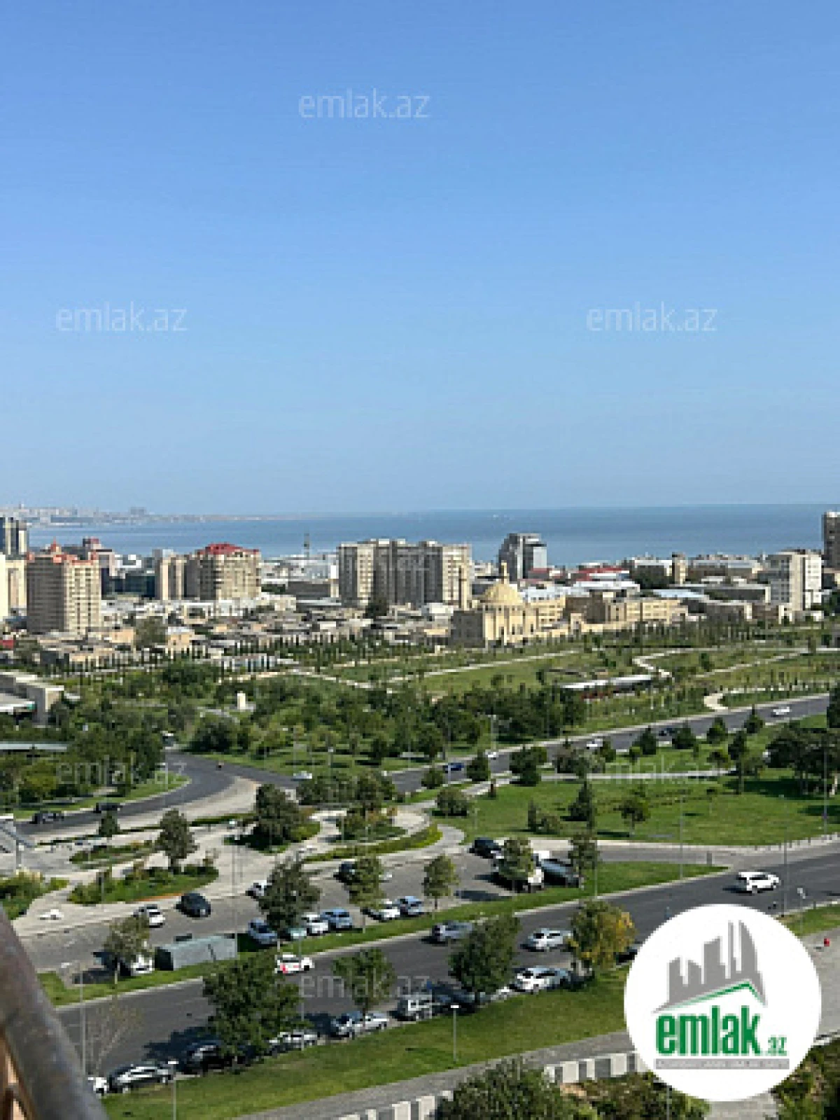 Satılır 4 otaqlı yeni tikili 160 m²