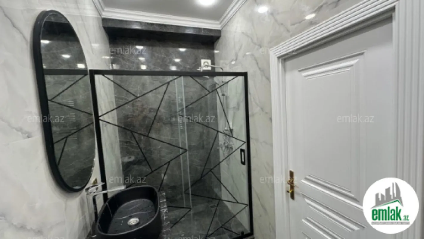 Satılır 2 otaqlı yeni tikili 70 m²