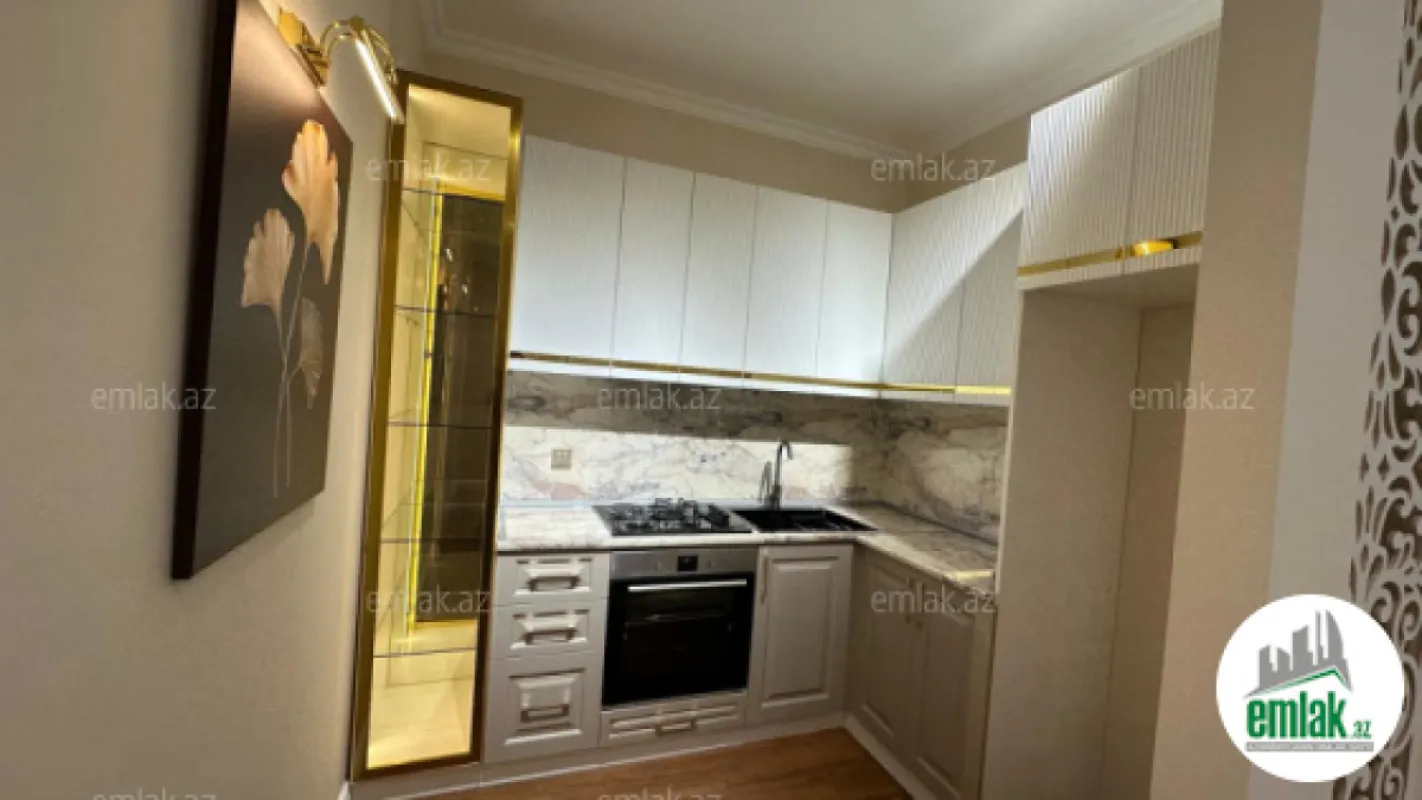 Satılır 2 otaqlı yeni tikili 70 m²