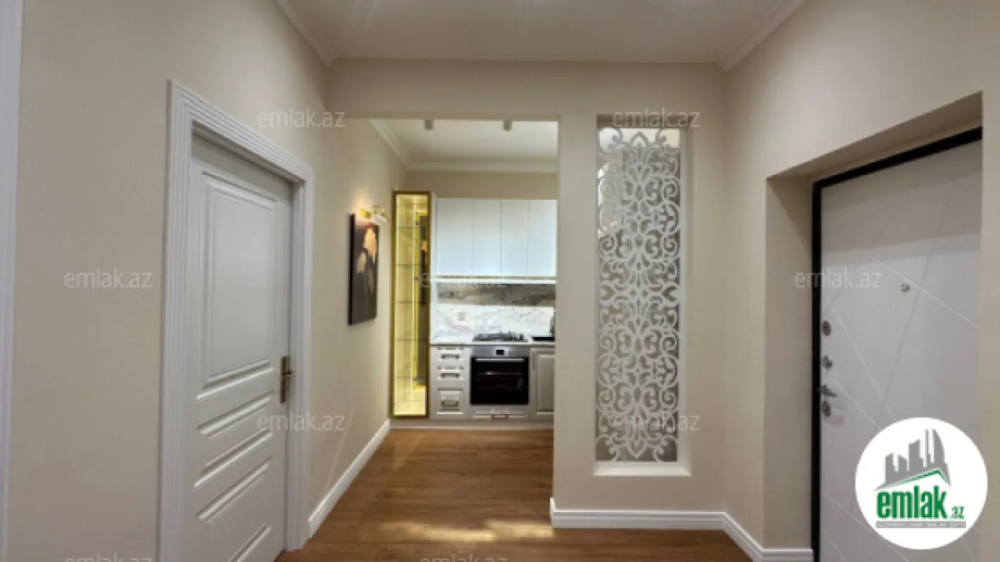 Satılır 2 otaqlı yeni tikili 70 m²