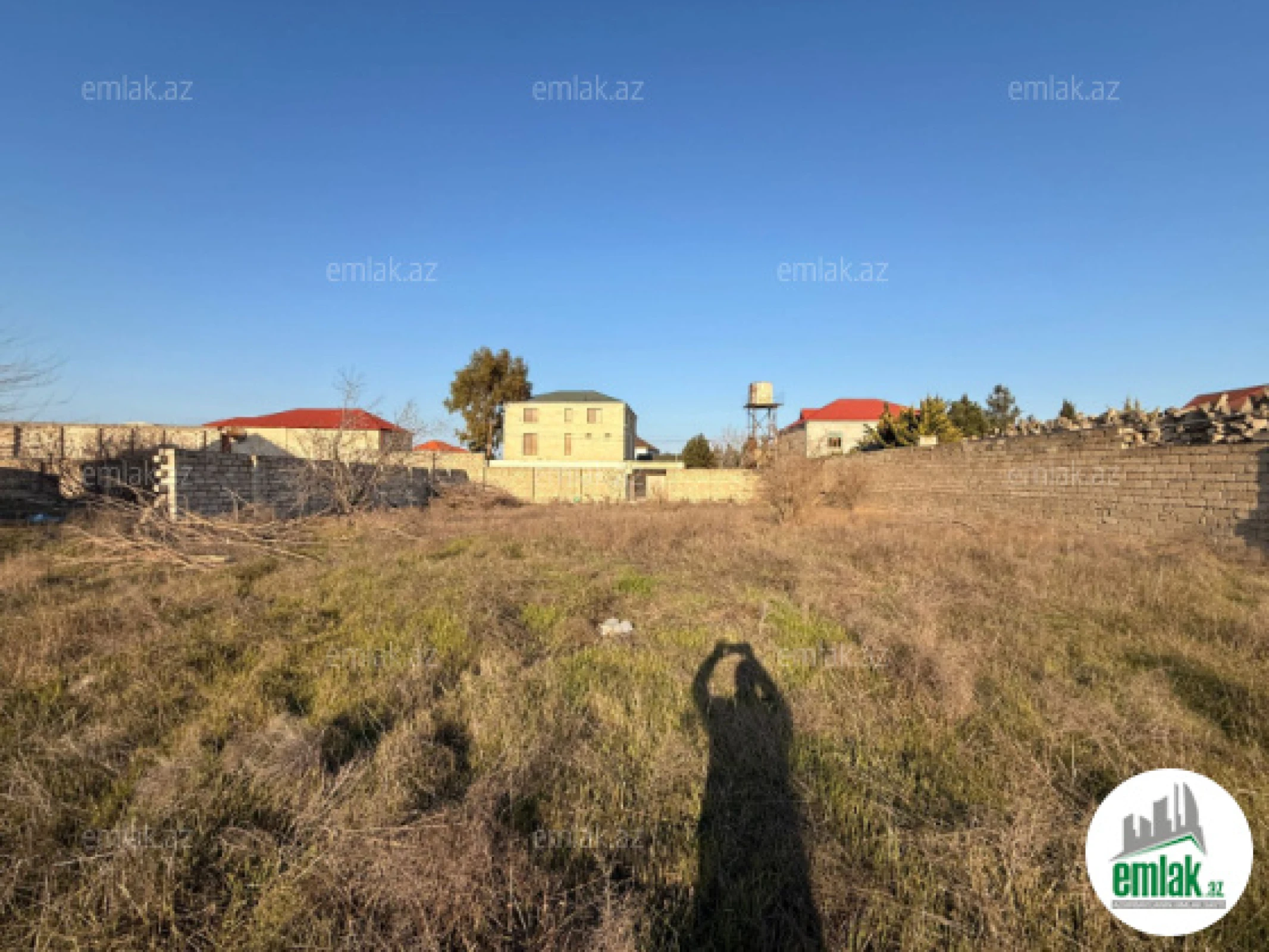 Satılır torpaq sahəsi 12 m²