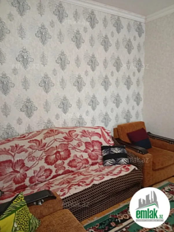 Satılır 2 otaqlı həyət evi 65 m²
