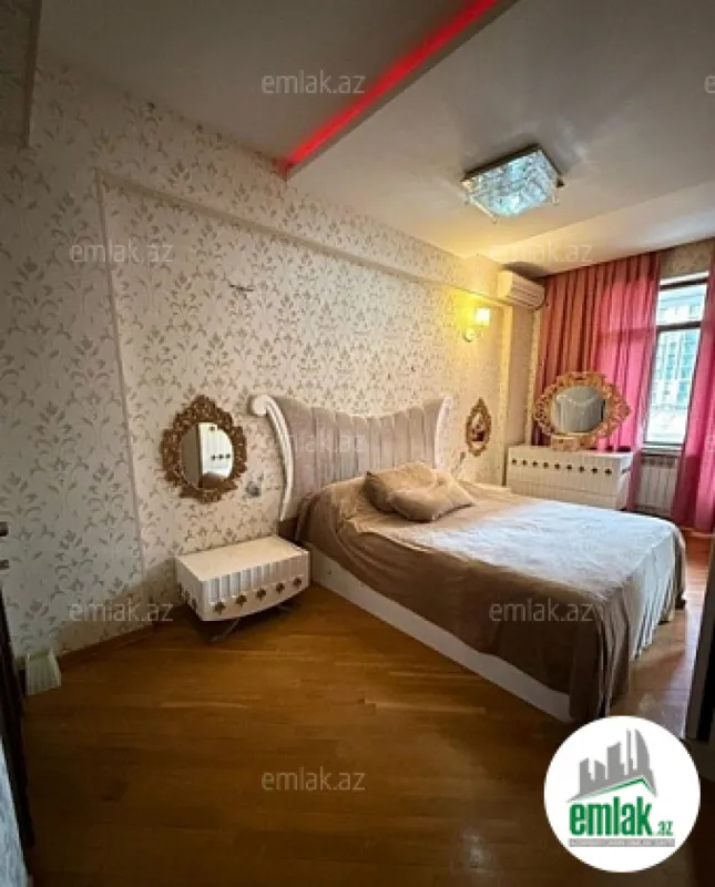 Satılır 3 otaqlı yeni tikili 168 m²