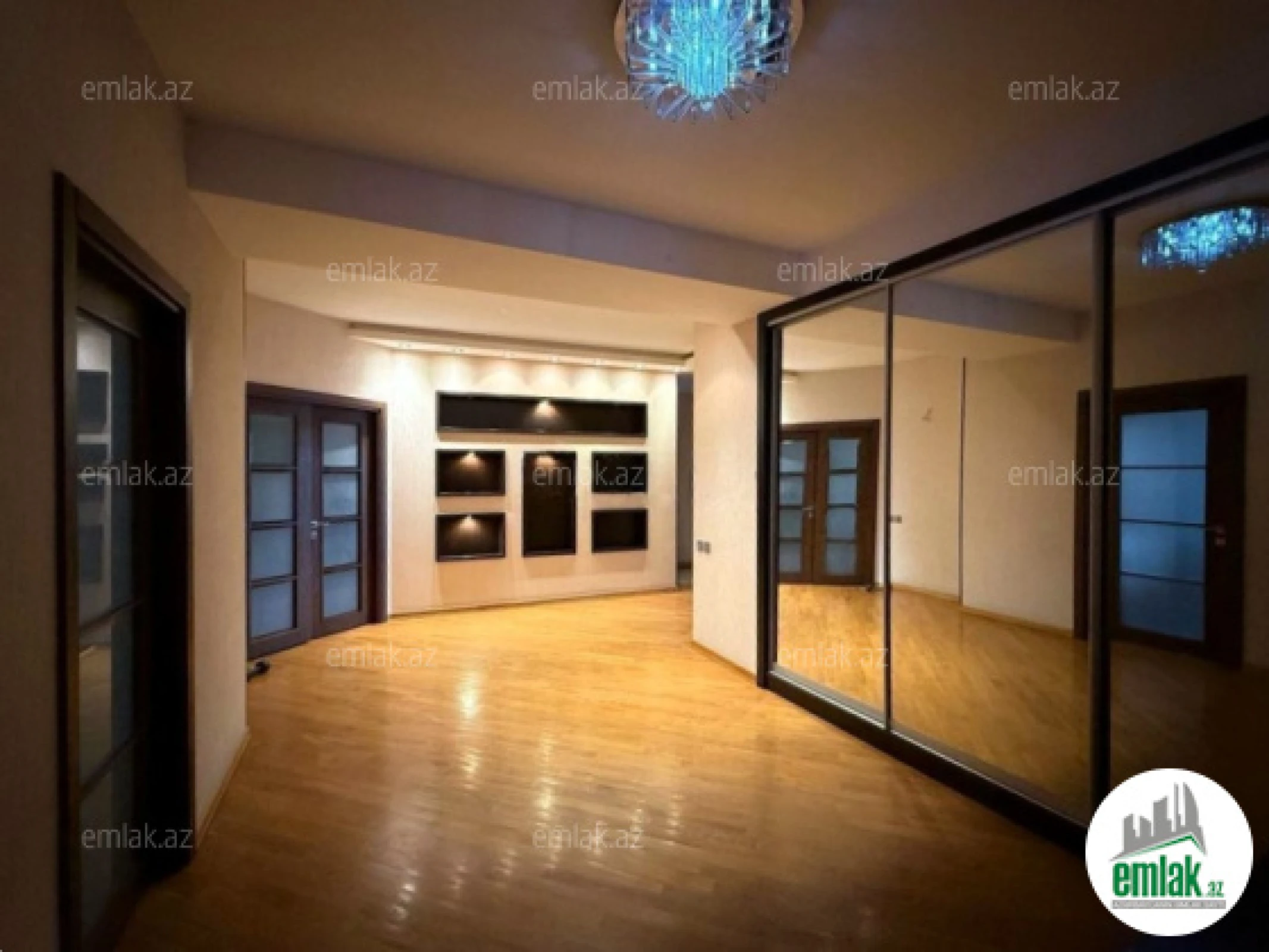 Satılır 3 otaqlı yeni tikili 168 m²