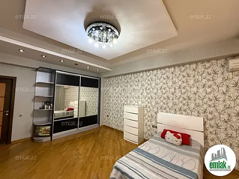 Satılır 3 otaqlı yeni tikili 168 m²