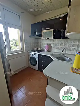 Satılır 2 otaqlı köhnə tikili 58 m²