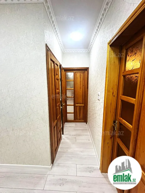 Satılır 3 otaqlı köhnə tikili 90 m²