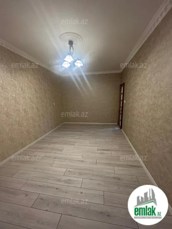Satılır 3 otaqlı köhnə tikili 90 m²