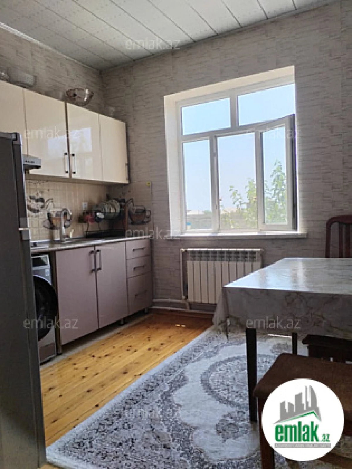 Satılır 3 otaqlı həyət evi 100 m²