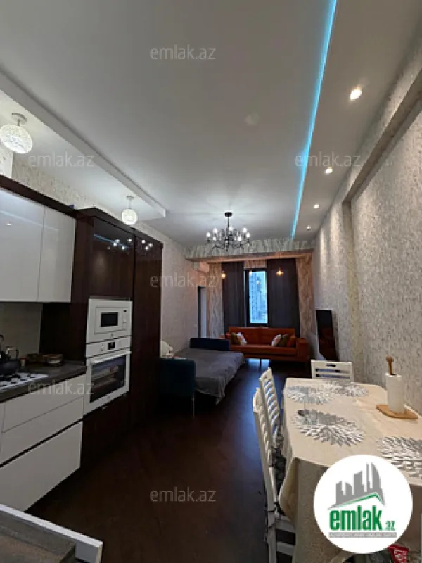 Satılır 2 otaqlı yeni tikili 70 m²