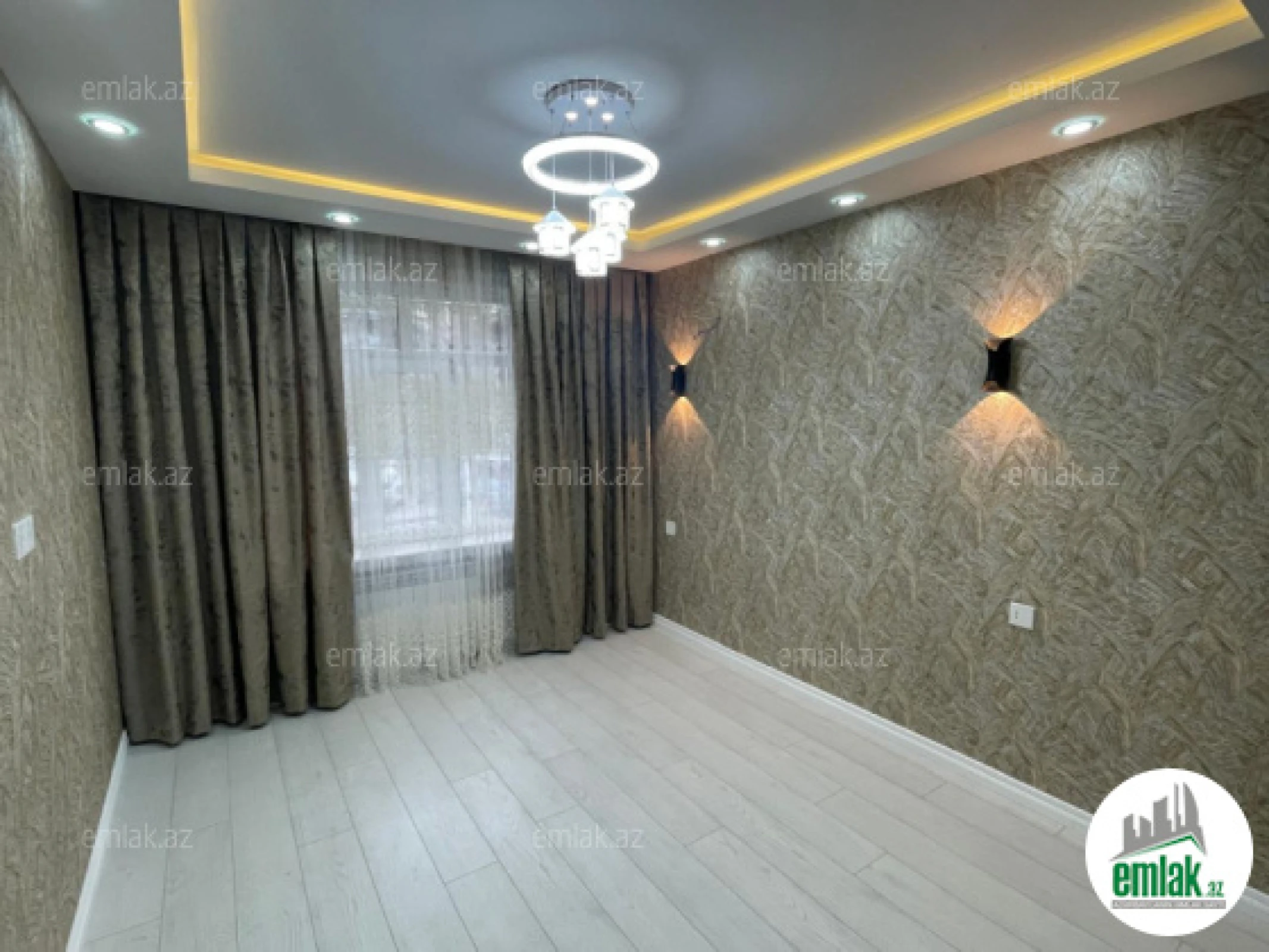Satılır 3 otaqlı köhnə tikili 70 m²