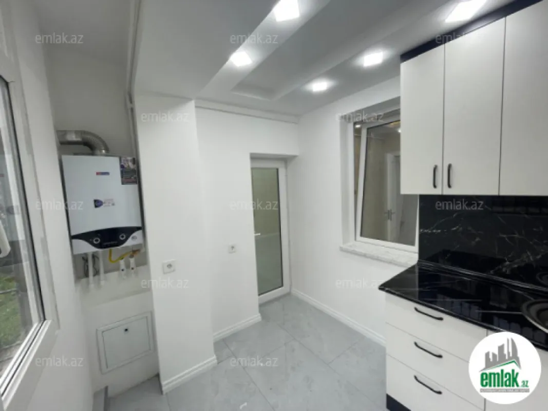 Satılır 3 otaqlı köhnə tikili 70 m²