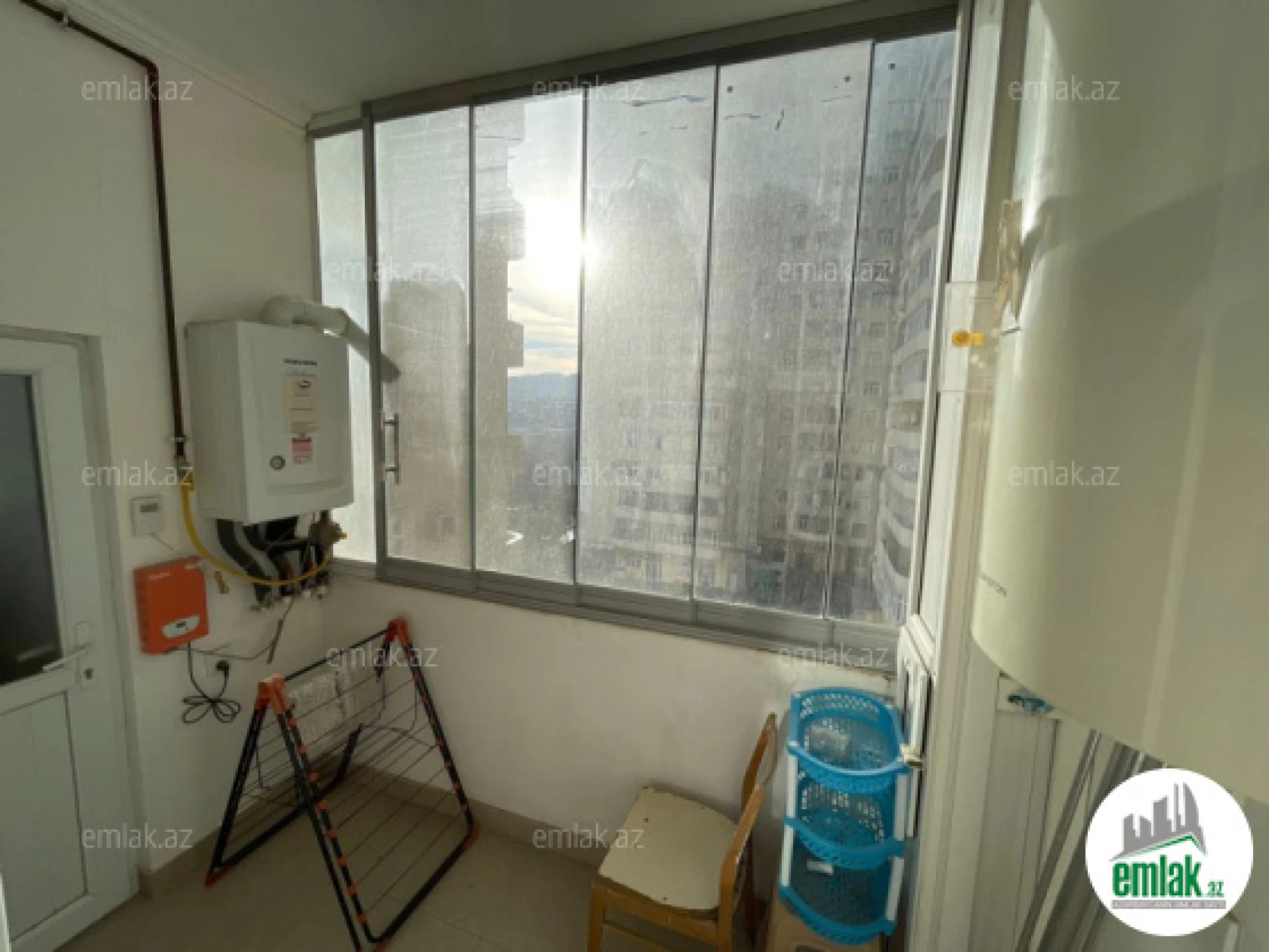 Satılır 3 otaqlı yeni tikili 130 m²