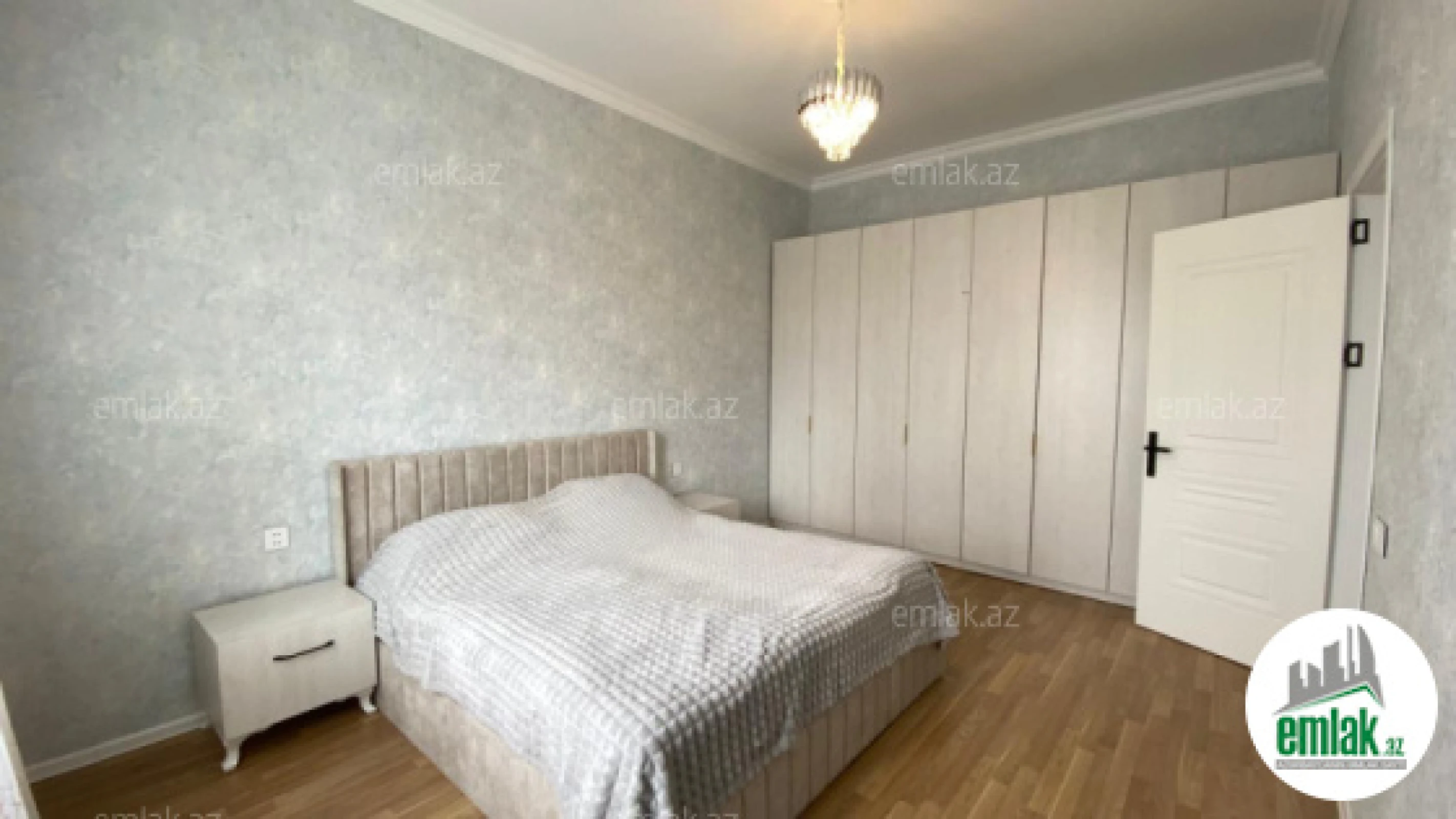 Satılır 3 otaqlı həyət evi 140 m²