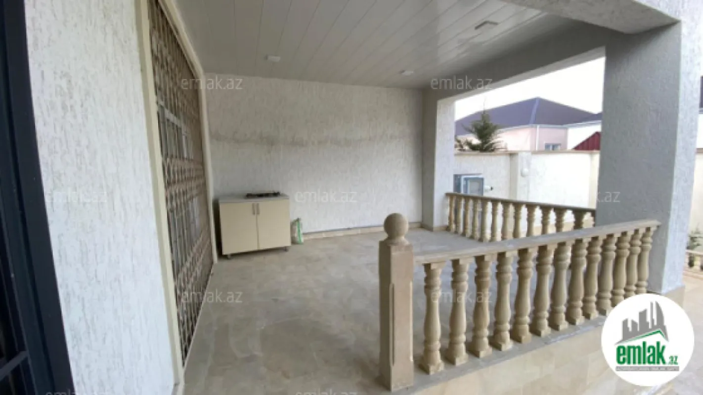 Satılır 3 otaqlı həyət evi 140 m²