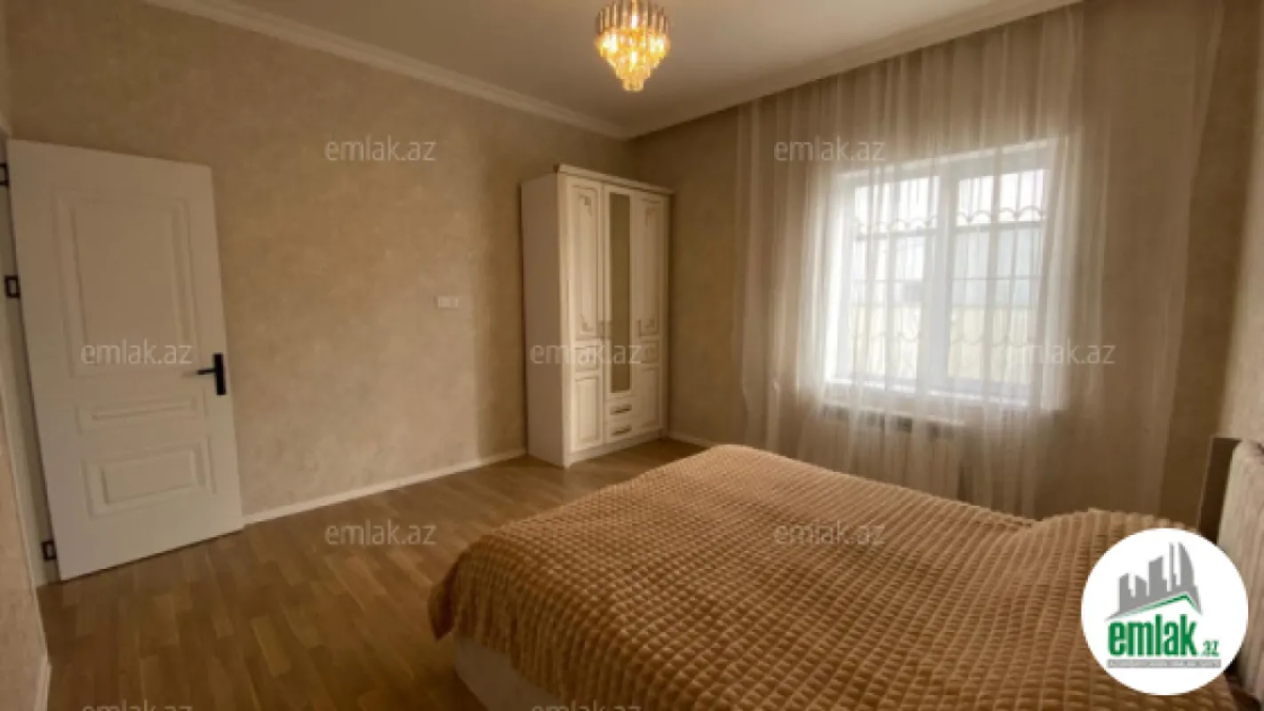 Satılır 3 otaqlı həyət evi 140 m²