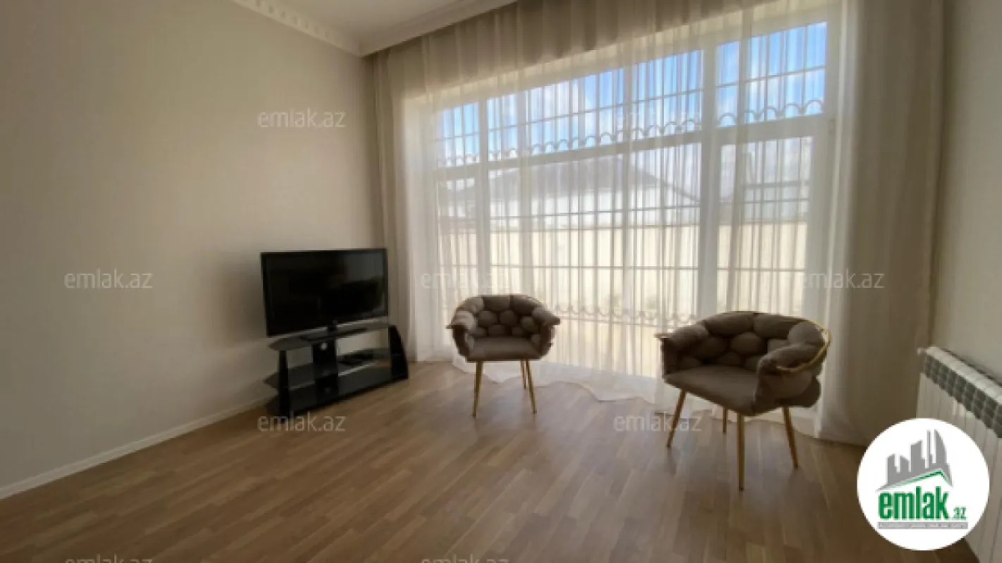 Satılır 3 otaqlı həyət evi 140 m²