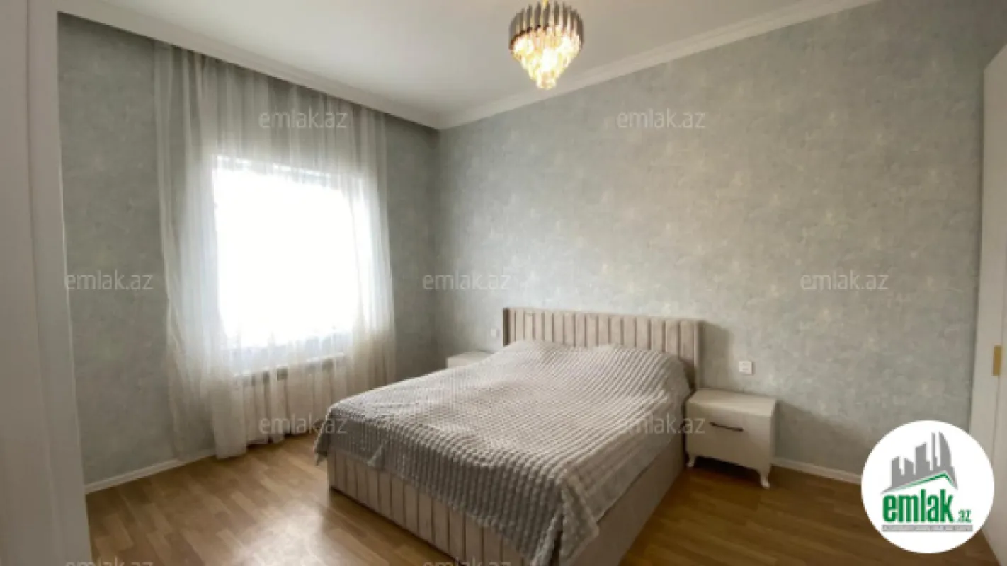 Satılır 3 otaqlı həyət evi 140 m²